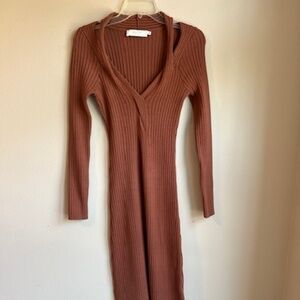 ASTR brick body con dress